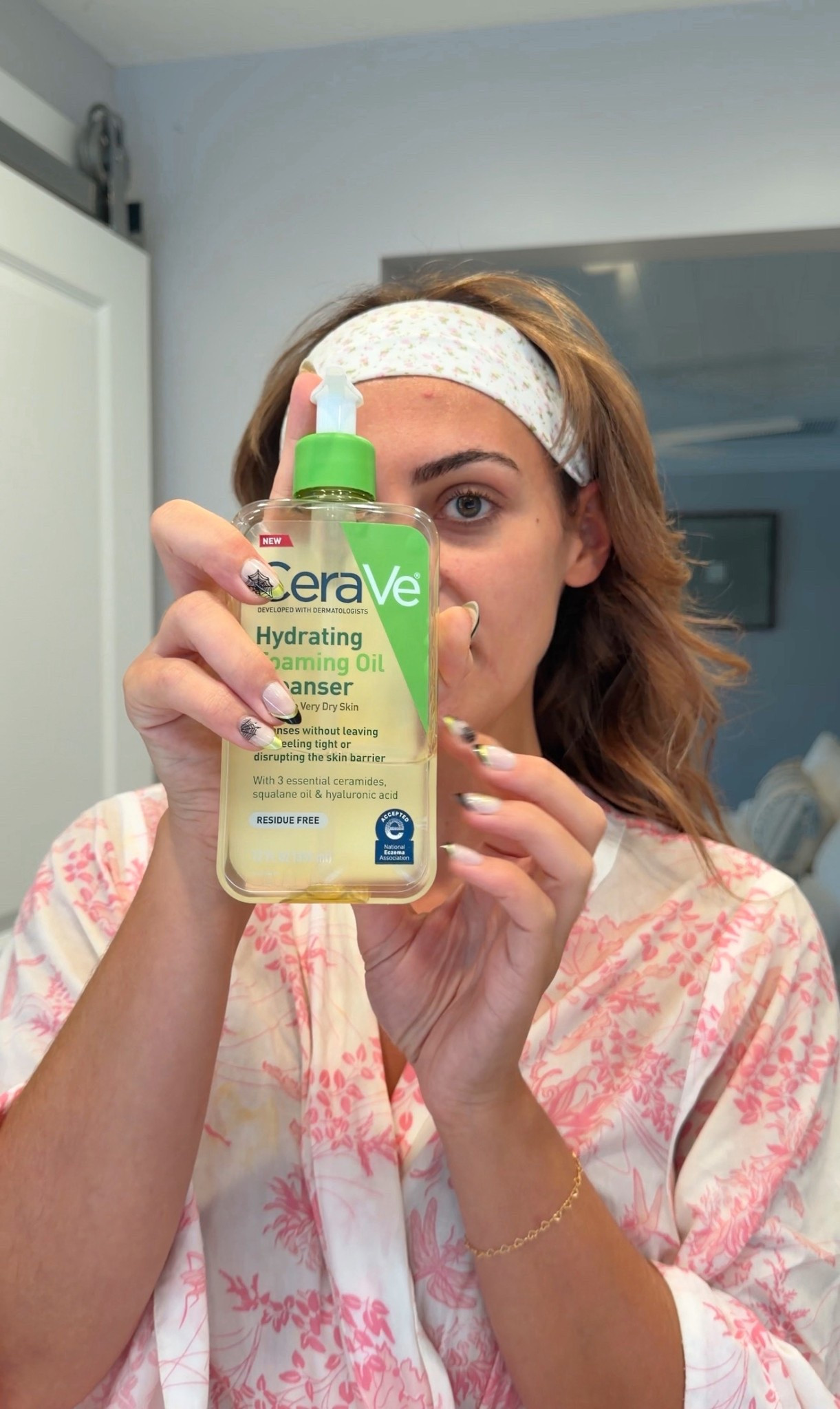 #Ad — Partnering with CeraVe & Target 🤍 My current essentials for calm, hydrated winter skin. Everything is linked here! #ceravepartner #developedwithderms #targetpartner #target @cerave @target