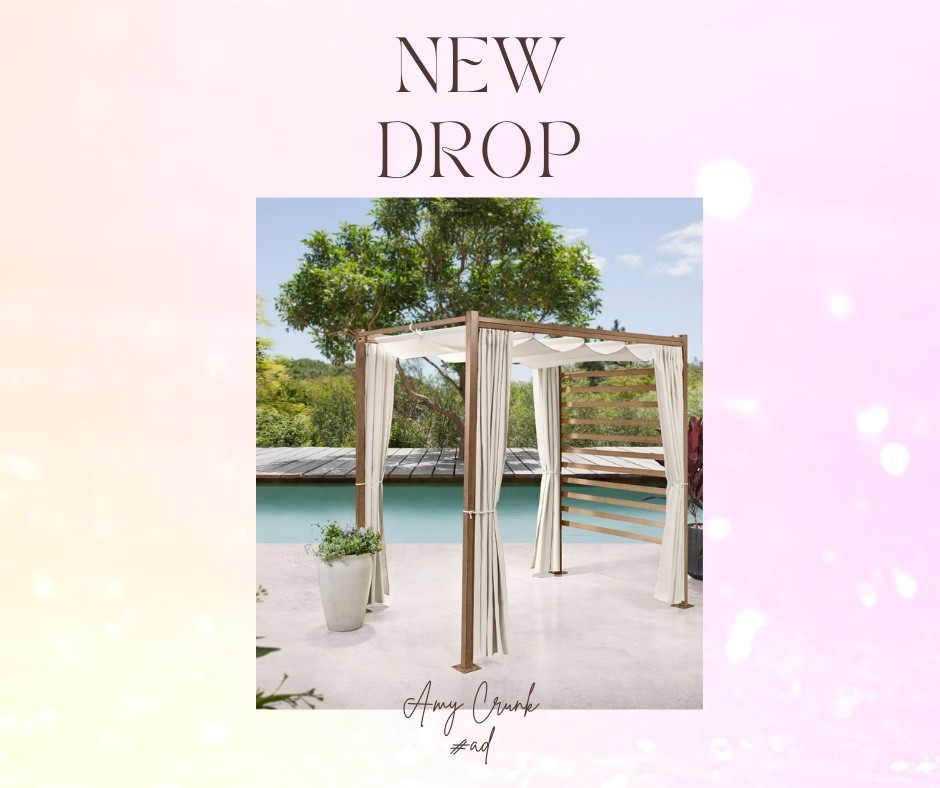 Simple yet so next level! #outdoorstyle

#LTKHome #LTKSeasonal