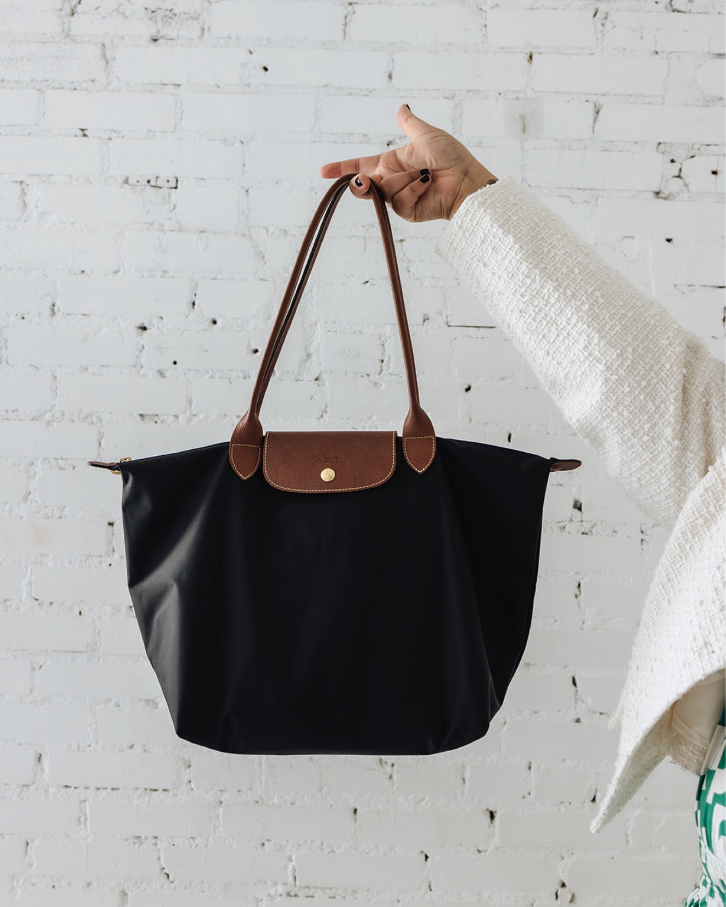 Hey besties! 

If you’re on the hunt for the perfect work or school bag, look no further than the Longchamp Le Pliage! 

This classic beauty is spacious, stylish, and surprisingly affordable. Plus, it’s just the right mix of chic and practical!  

Pro tip: Pair it with a bag insert from Amazon to keep everything organized while adding a dash of shape to your Le Pliage. Trust me, your daily essentials will thank you!

#LTKItBag #LTKU #LTKWorkwear