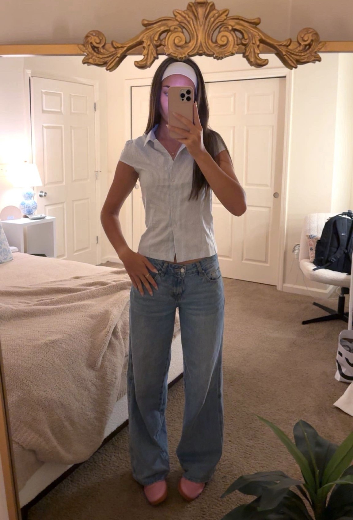 late to class bc I was throwing a fit

#LTKU #LTKSeasonal