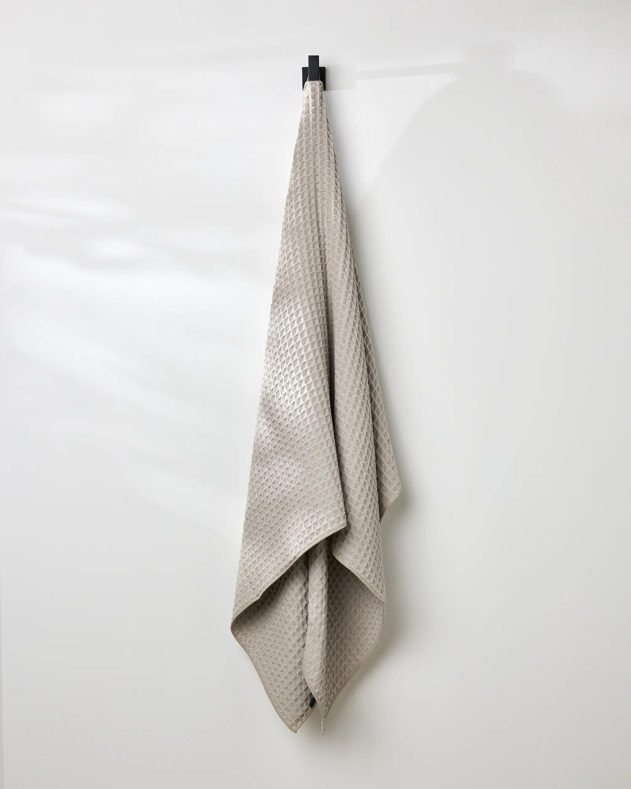 Taupe Waffle Bath Towel | Geometry | Geometry