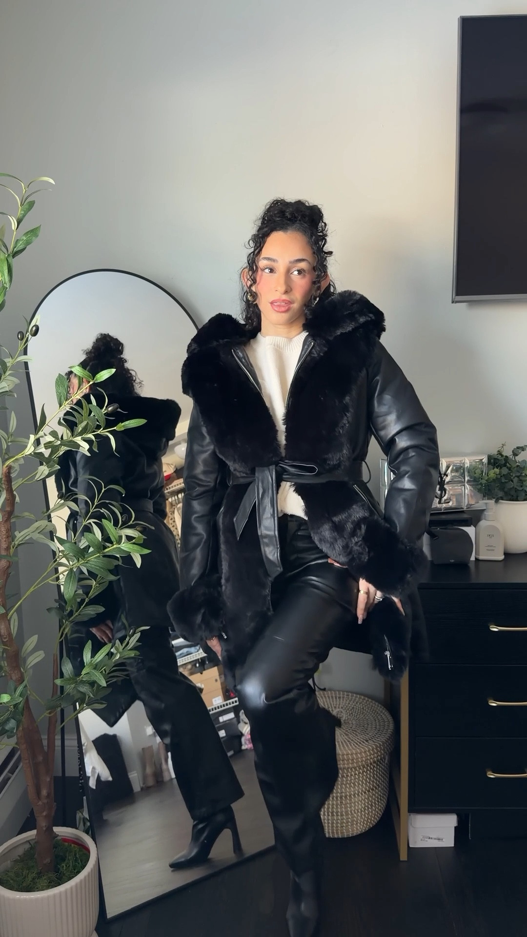 Is it even a winter outfit if it doesn’t include fur ? Such a good heavyweight faux fur and leather coat for winter that is WORTH the price ! 

#LTKPetite #LTKSeasonal