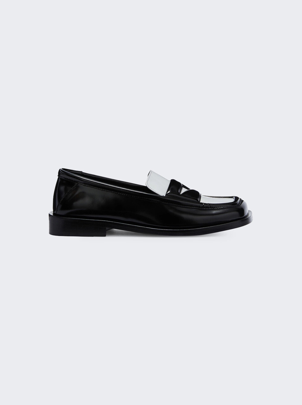 Amanda College 20 Mm Loafer Black And White  | The Webster | The Webster