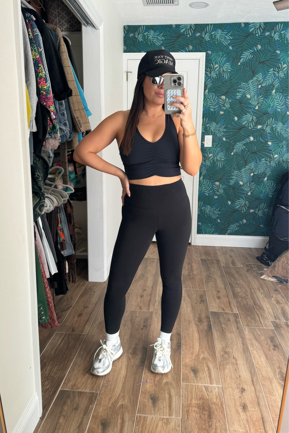 My OOTD! Went for a walk and loving this look!

#LTKSeasonal #LTKfitness #LTKfindsunder100