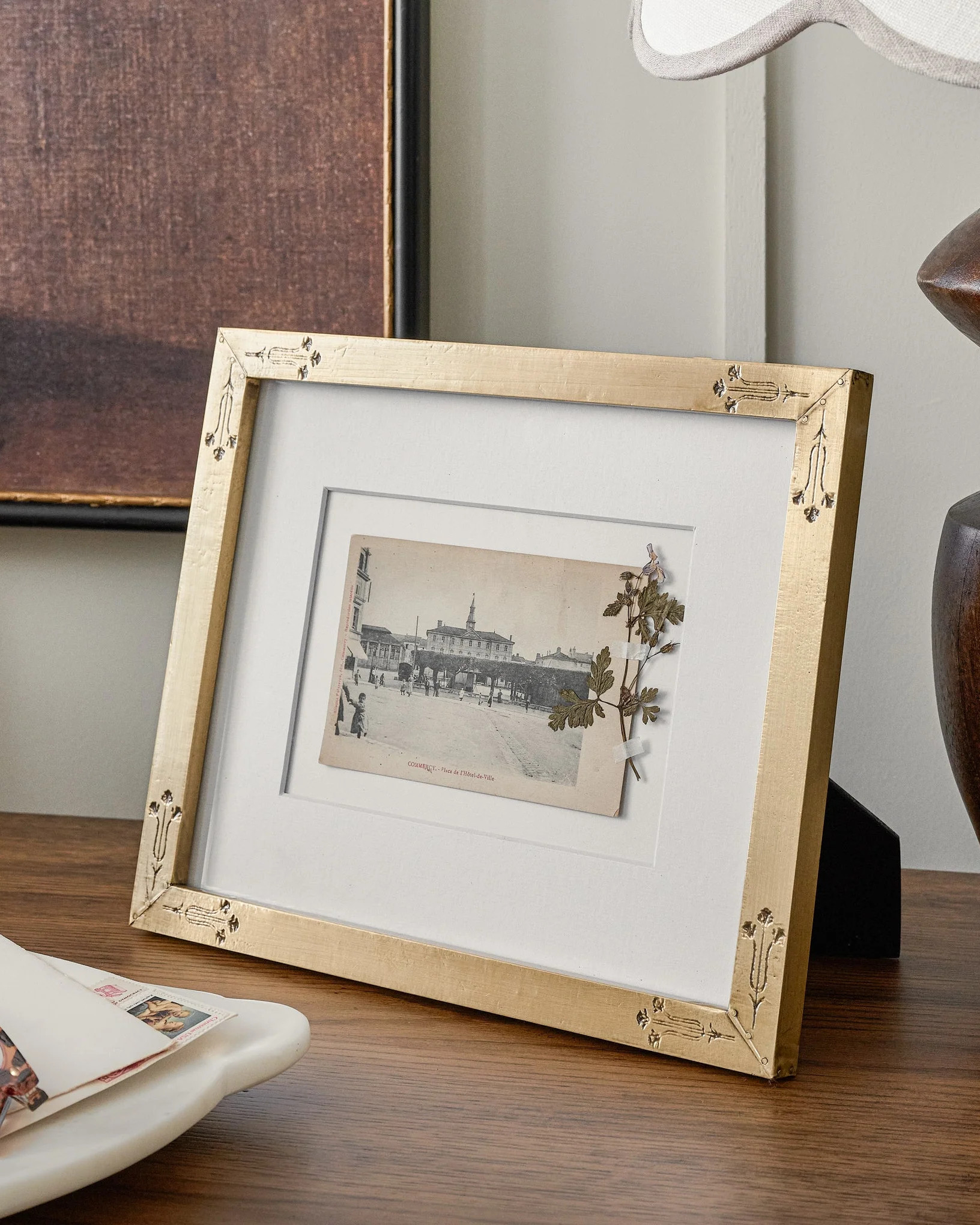 Floral Antique Brass Photo Frame | Magnolia