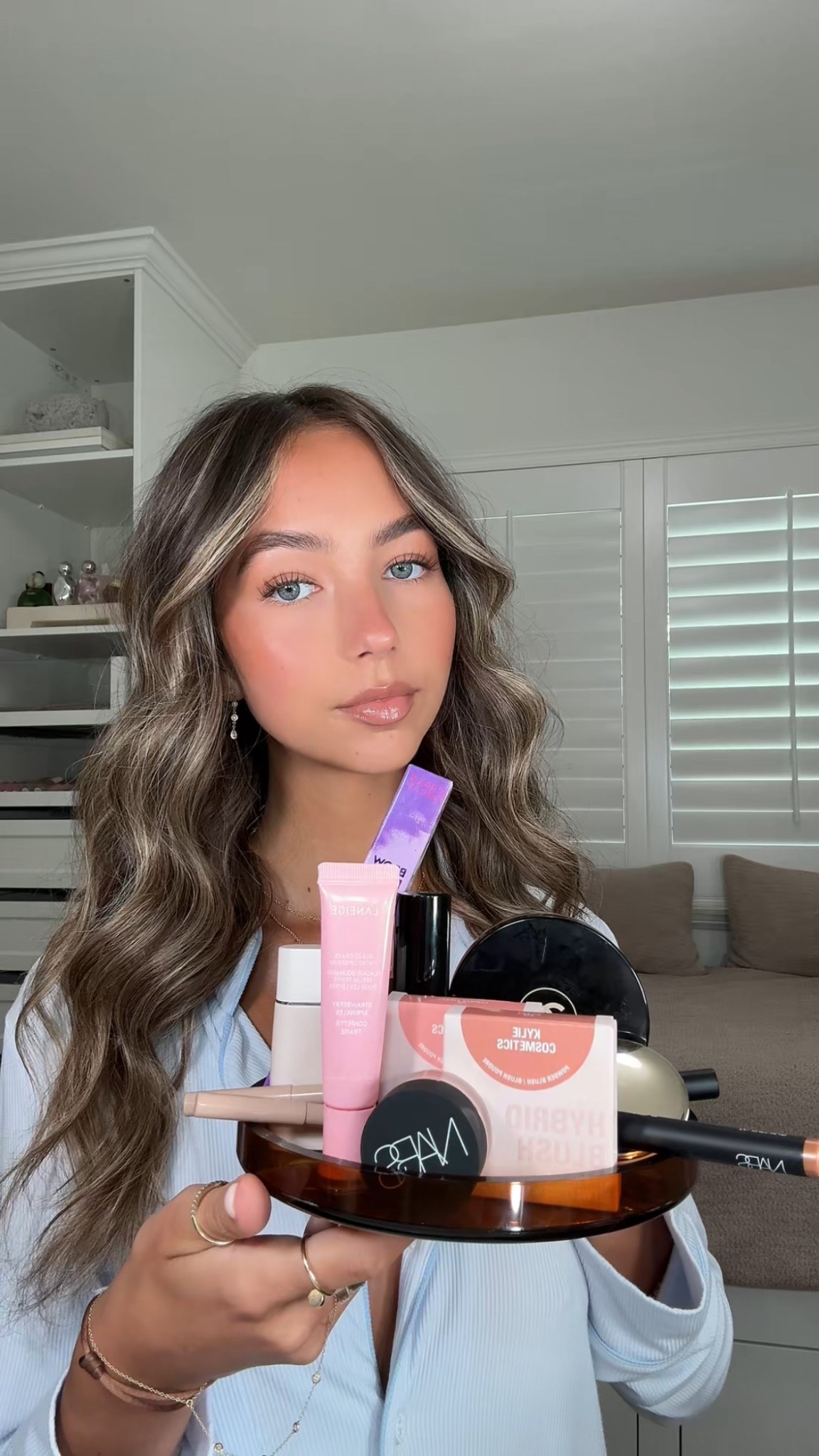 MAY MAKEUP FAVORITES 🗓️✨

#LTKBeauty #LTKItBag #LTKSeasonal