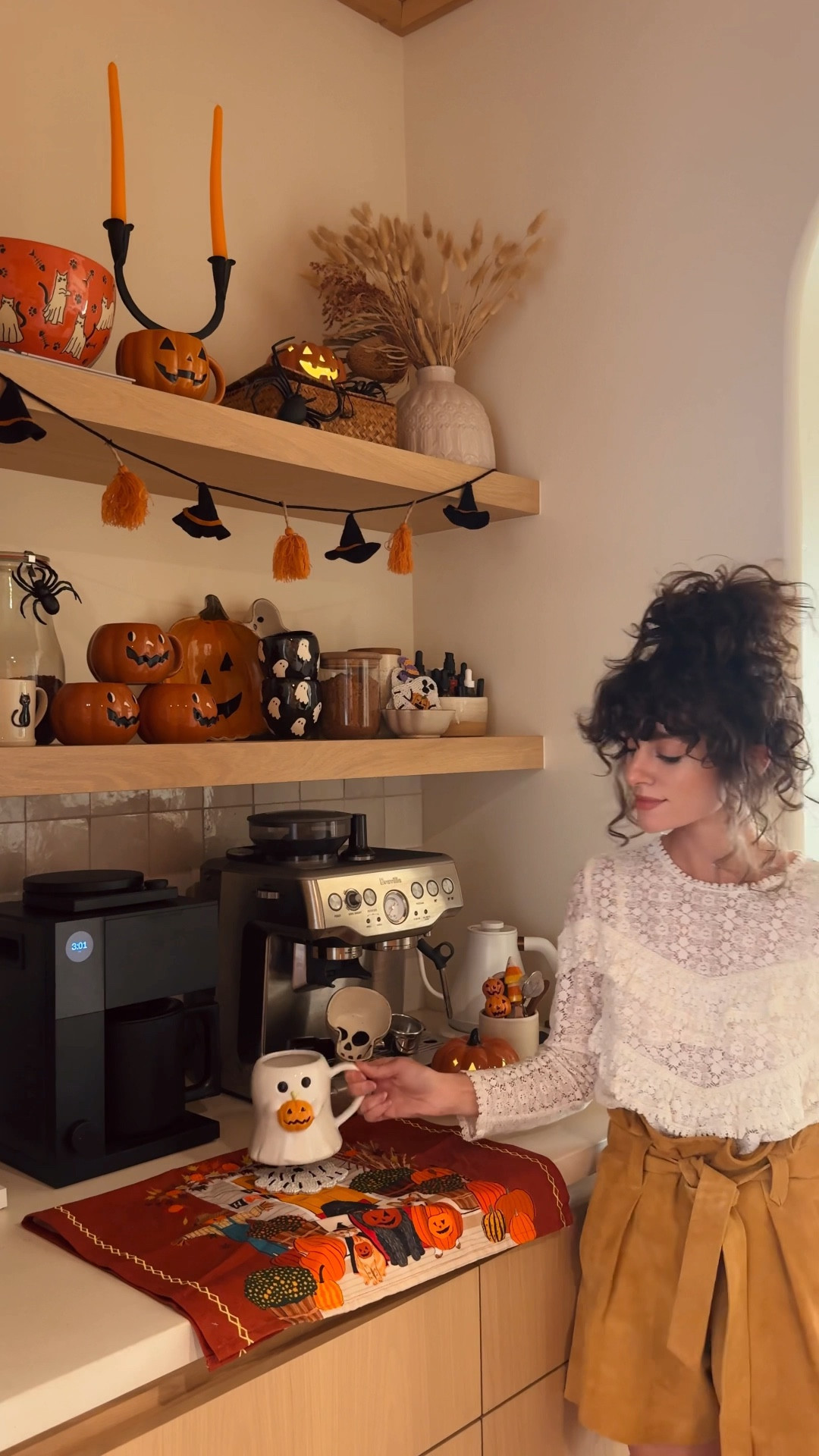 All my favorite fall and Halloween mugs  

#LTKSeasonal #LTKHome