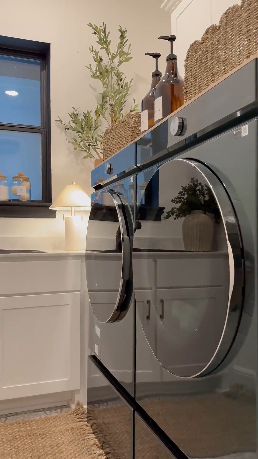 Amber glass anything is a go for me  ... so when I found these STUNNING bottles, I had to! ☺️.. I love how solid they are plus the handle gives aesthetic touch. They are 2L, include a measuring cup, plus a silicone tray which fits both bottles. Pre printed labels are included plus 2 blank to customize!

#LTKStyleTip 


#LTKHome #LTKSaleAlert