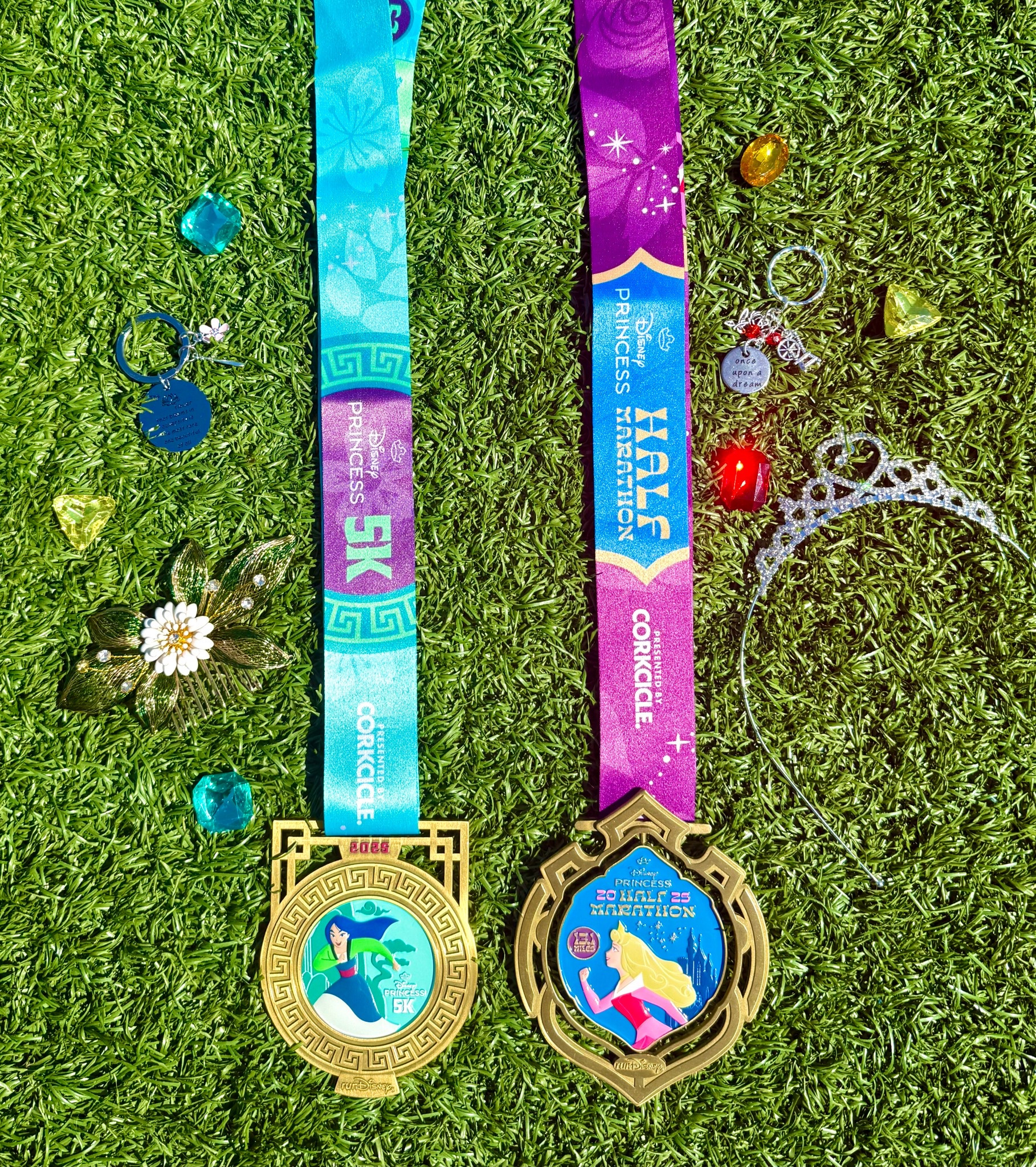 We love a good medal photo 🏅💚✨ 2025 Princess Half Marathon Weekend!

#LTKFindsUnder50 #LTKStyleTip
