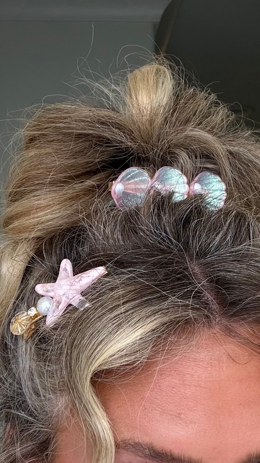 My hair accessories are Lola + the Boys (unlinkable) so I linked similar styles I love!

#LTKdayinmylife #LTKgrwm #LTKootd