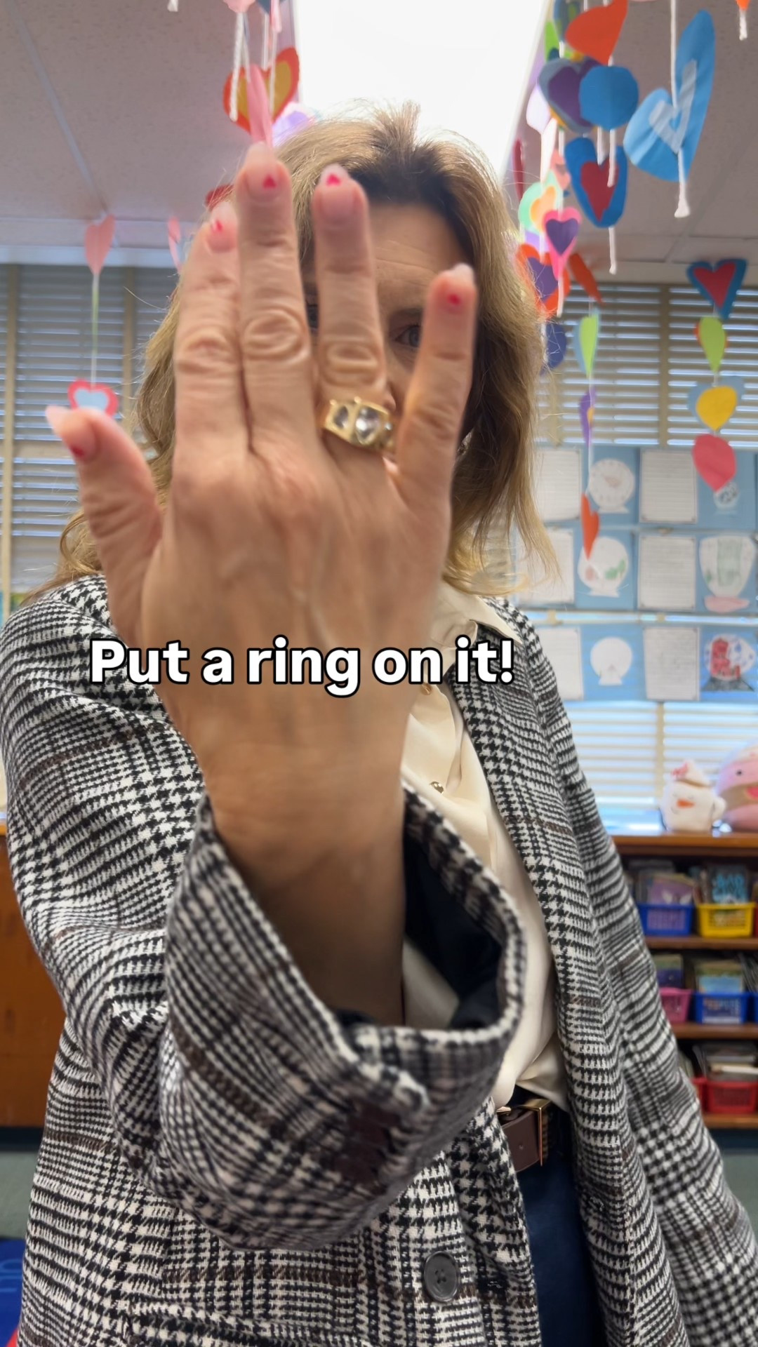 A beautiful detail to add to your scarf 

#LTKWorkwear #LTKOver40 #LTKootd