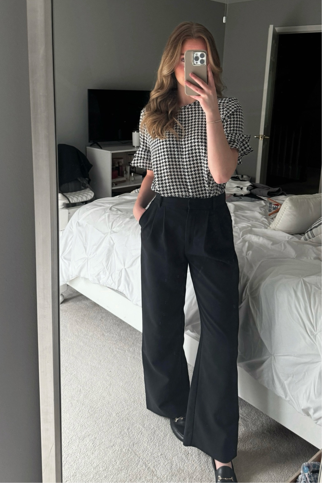 super cute work outfit idea 

business casuall

#LTKBeauty