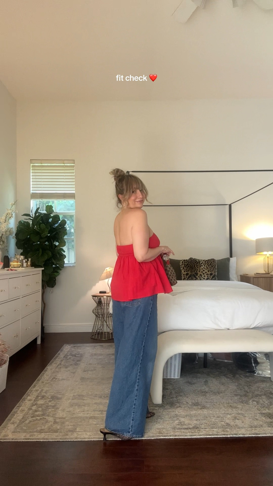 Fit check for a fun event in Miami! Cute little casual outfit for a summer night out. Baggy jeans and a cute little top and heels are a perfect summer date night or night out outfit formula

#LTKootd