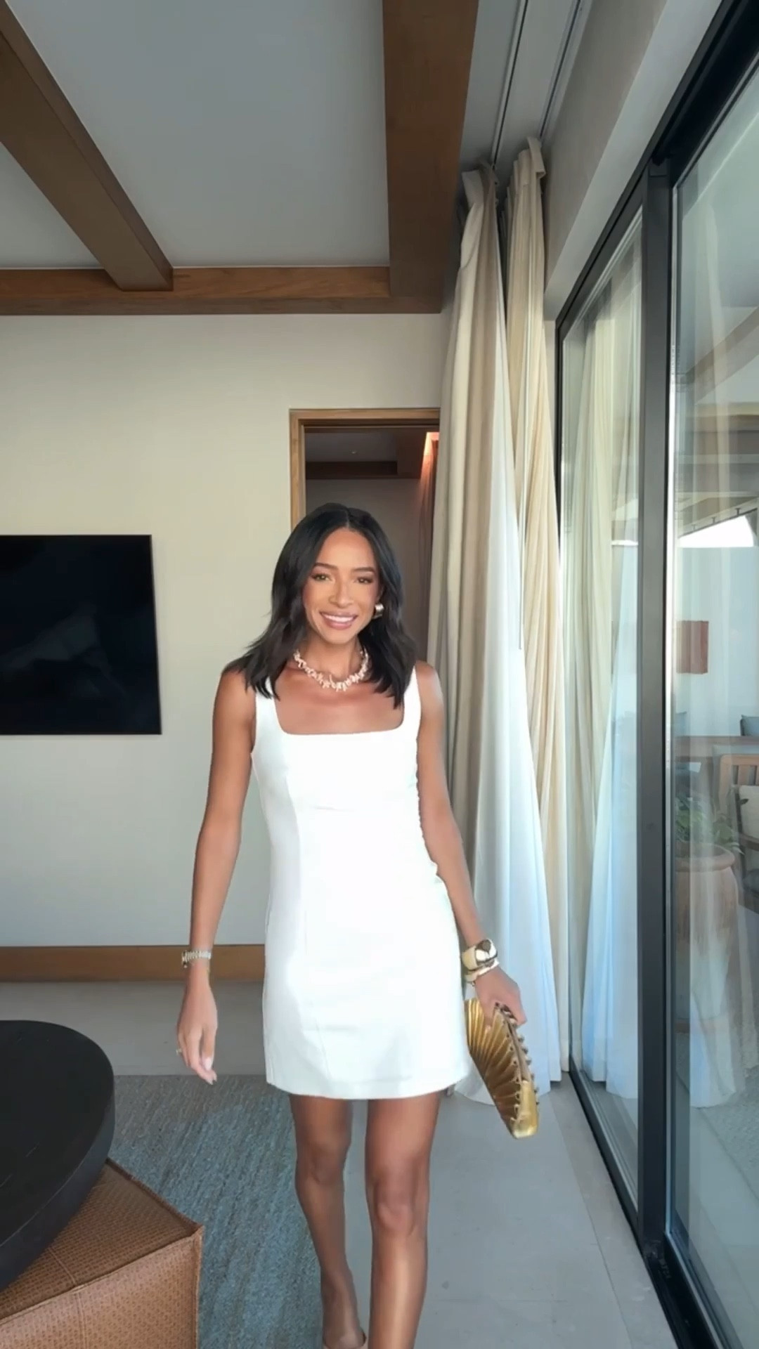 Dinner outfit in Cabo! Wearing size S mini dress (pre-bump) ✨


Cabo outfit 
Resortwear
White mini dress 
Date night outfit 
Vacation outfit 
Vacation dress  

#LTKTravel #LTKSeasonal #LTKFindsUnder100