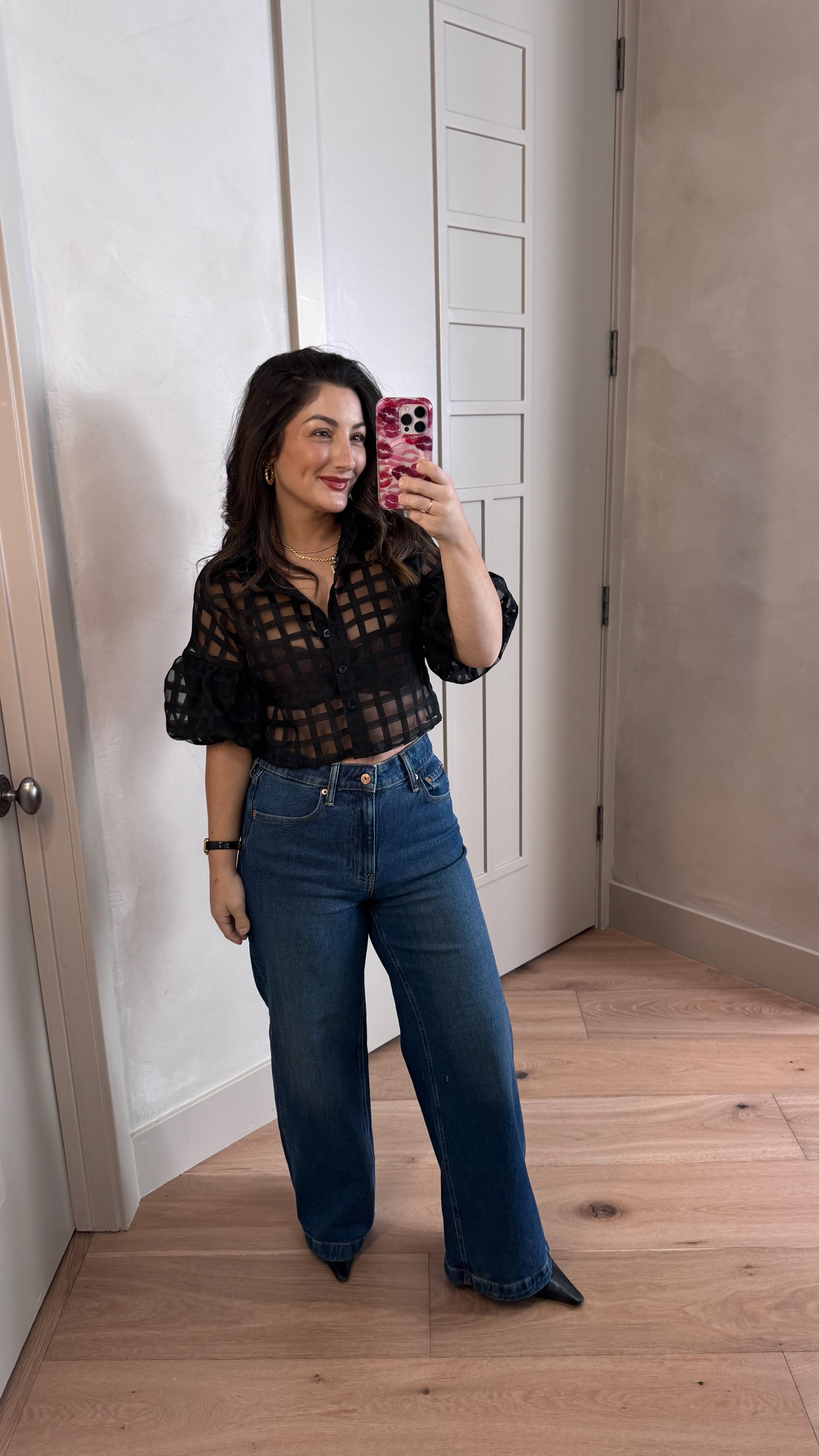 This button up sheer top is so stunning!! Paired it with my favorite jeans for a chic look! 

Top size small, jeans size 27 petite 

5'0" 140lbs
Petite friendly

#LTKdayinmylife #LTKootd #LTKPetite