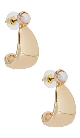 Campbell Drop Earrings in Gold | Revolve Clothing (Global)