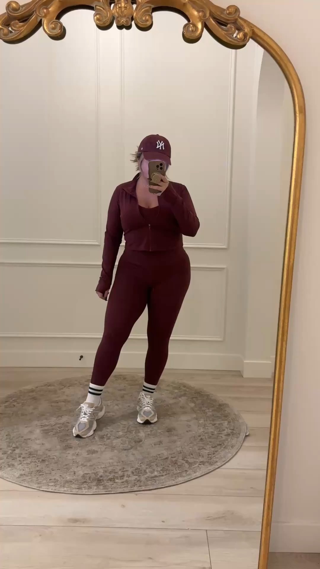 Back In the gym this week and feeling motivated again. Wanted to share tonight’s  gym fit. 

Leggings L , jacket xl , bra top xl 


Follow my LTK @shaynaslife on the @shop.LTK app to view this post and get my exclusive app-only content!

#liketkit 
@shop.ltk
https://liketk.it/5qKMG

#LTKFindsUnder50 #LTKActive #LTKMidsize