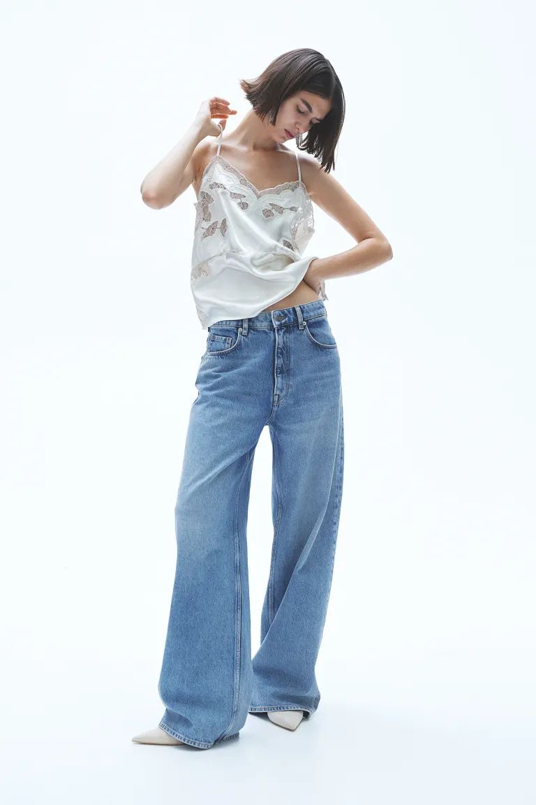 Wide Regular Jeans | H&M (UK, MY, IN, SG, PH, TW, HK, KR)