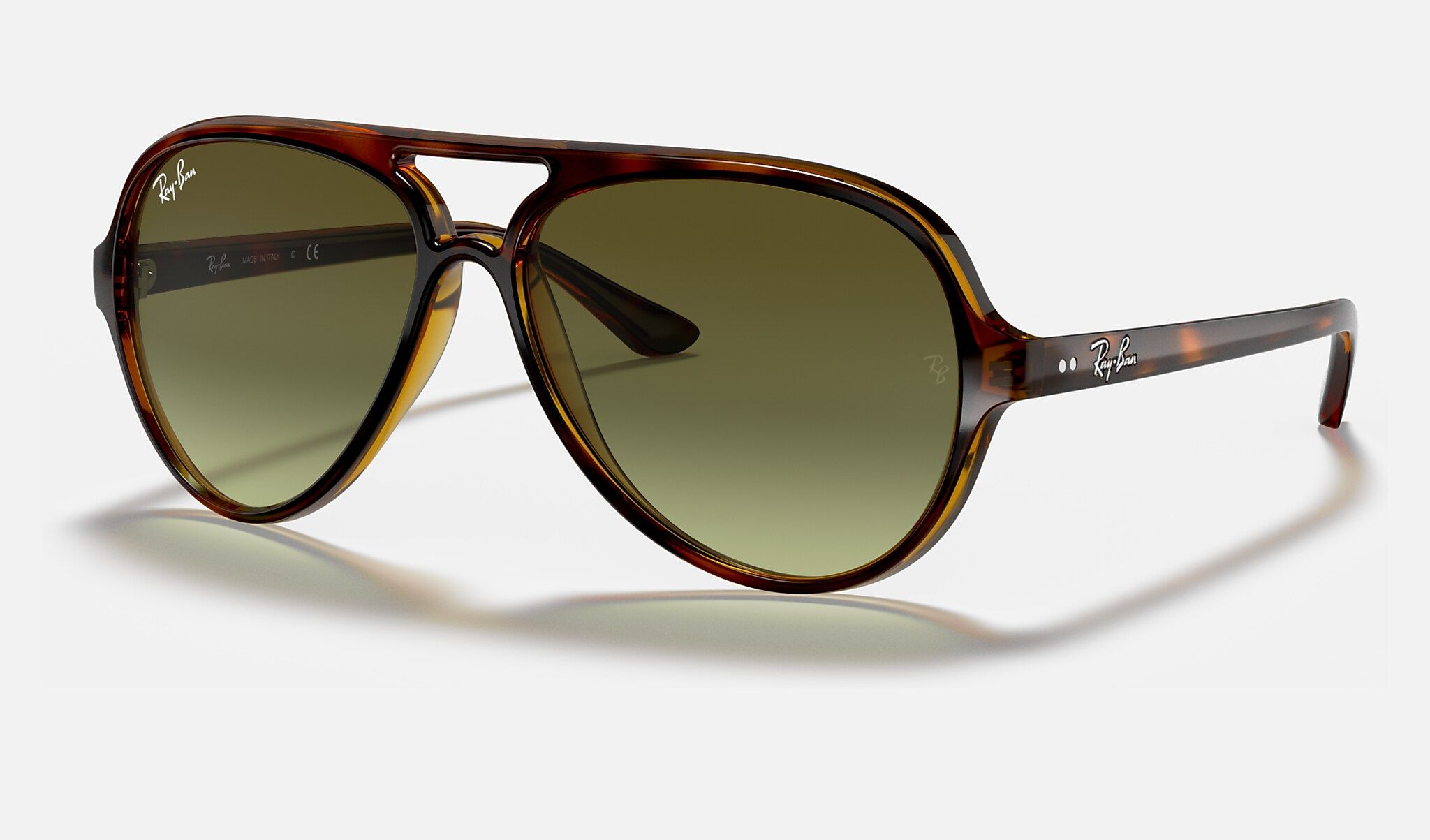 Check out the Cats 5000 Classic at ray-ban.com | Ray-Ban (US)