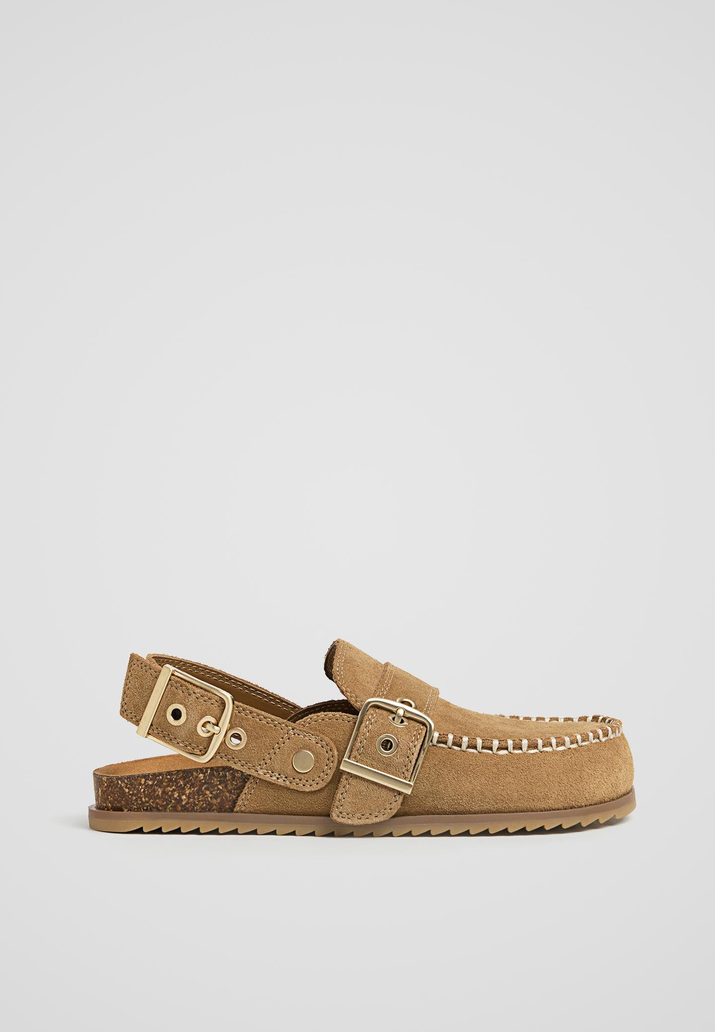 Leather clogs with buckle | Stradivarius (UK)