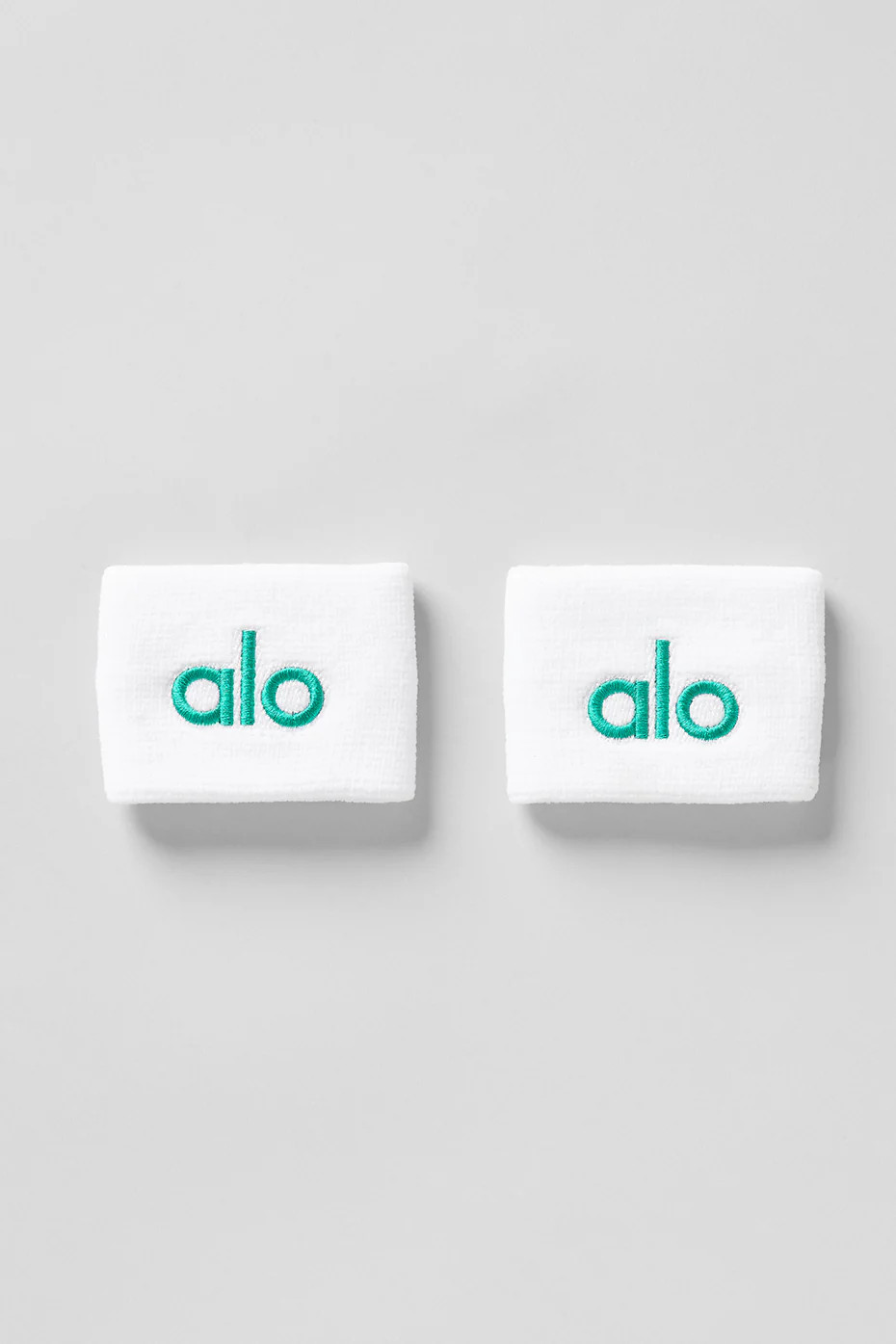 Alo Yoga� | Glow Wristband (2-Pack) in White/Spruce Green | Alo Yoga