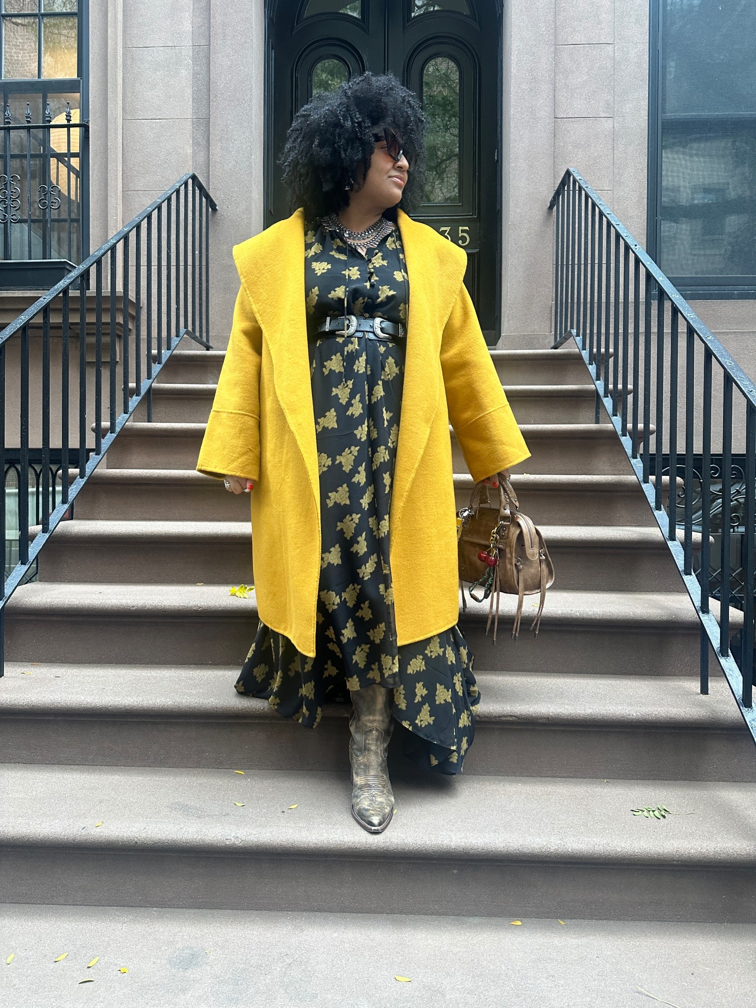 “Fall in full bloom 🍂 Wrapped in bold color and effortless layers from @universalstandard