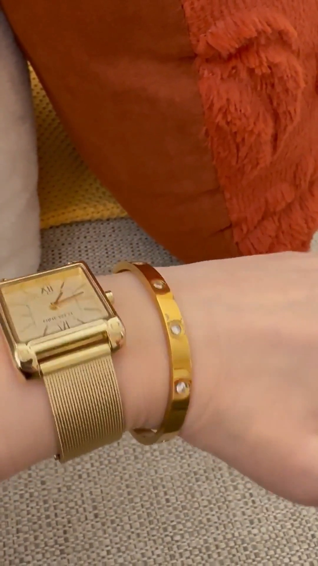 Amazon has some fantastic and reasonably priced accessories that I absolutely love. I’ve had my watch for about a year now, and it still looks brand new.




#LTKFindsUnder50 #LTKGiftGuide

#LTKWorkwear #LTKSeasonal #LTKSaleAlert #LTKBeauty