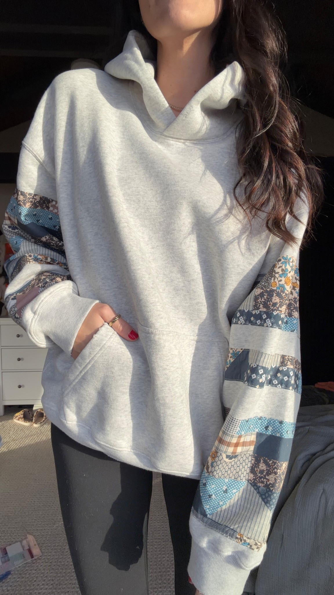 Wearing men’s size medium (normally women’s medium, stay true to size)!