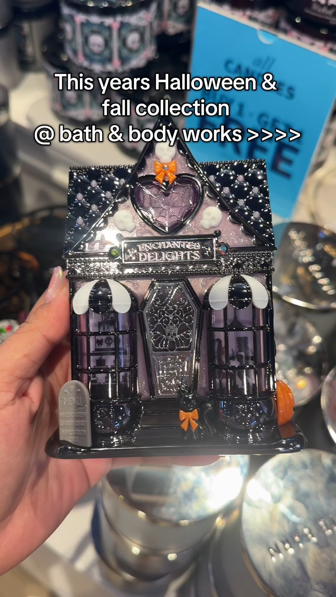 It’s officially Halloween at bath & body works 🎃✨🍂 

#summerween #summerween2025
#halloween2025 #codeorange2025 #pumpkinseason #halloweenfinds:
#halloweenfinds #bathandbodyworks #bathandbodyworkshalloween #ghost #cauldron #handsanitizer #pumpkinlover #halloweeniscool #halloweenlover
#foryoupage #fyp #viral