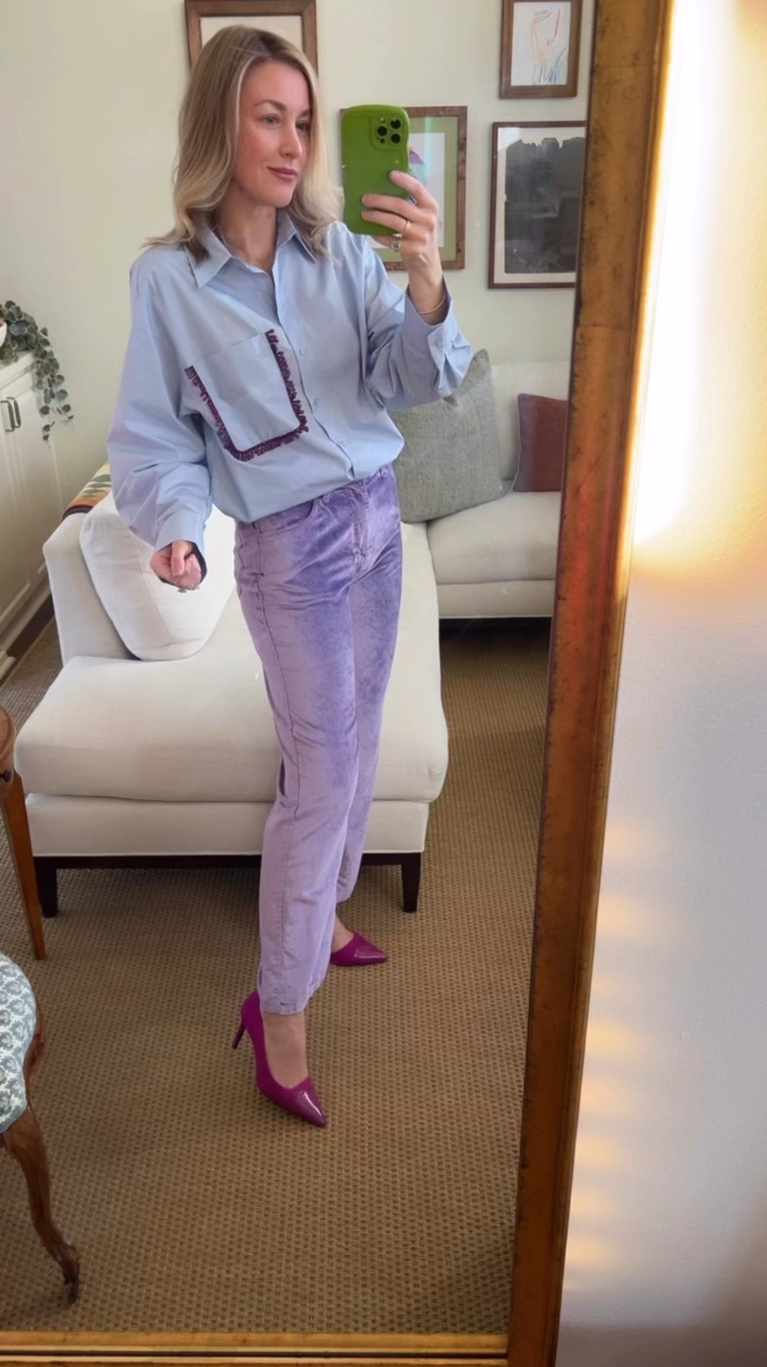 Lavender Haze 💜 Mix & Match 

Pants are old Rag & Bone Velvet 
Shoes are old too! 

#mixandmatch #velvet #style #fashionfinds #fashion #whattowear #styled #ootd #lavenderhaze #funfinds 

#LTKWorkwear #LTKStyleTip
