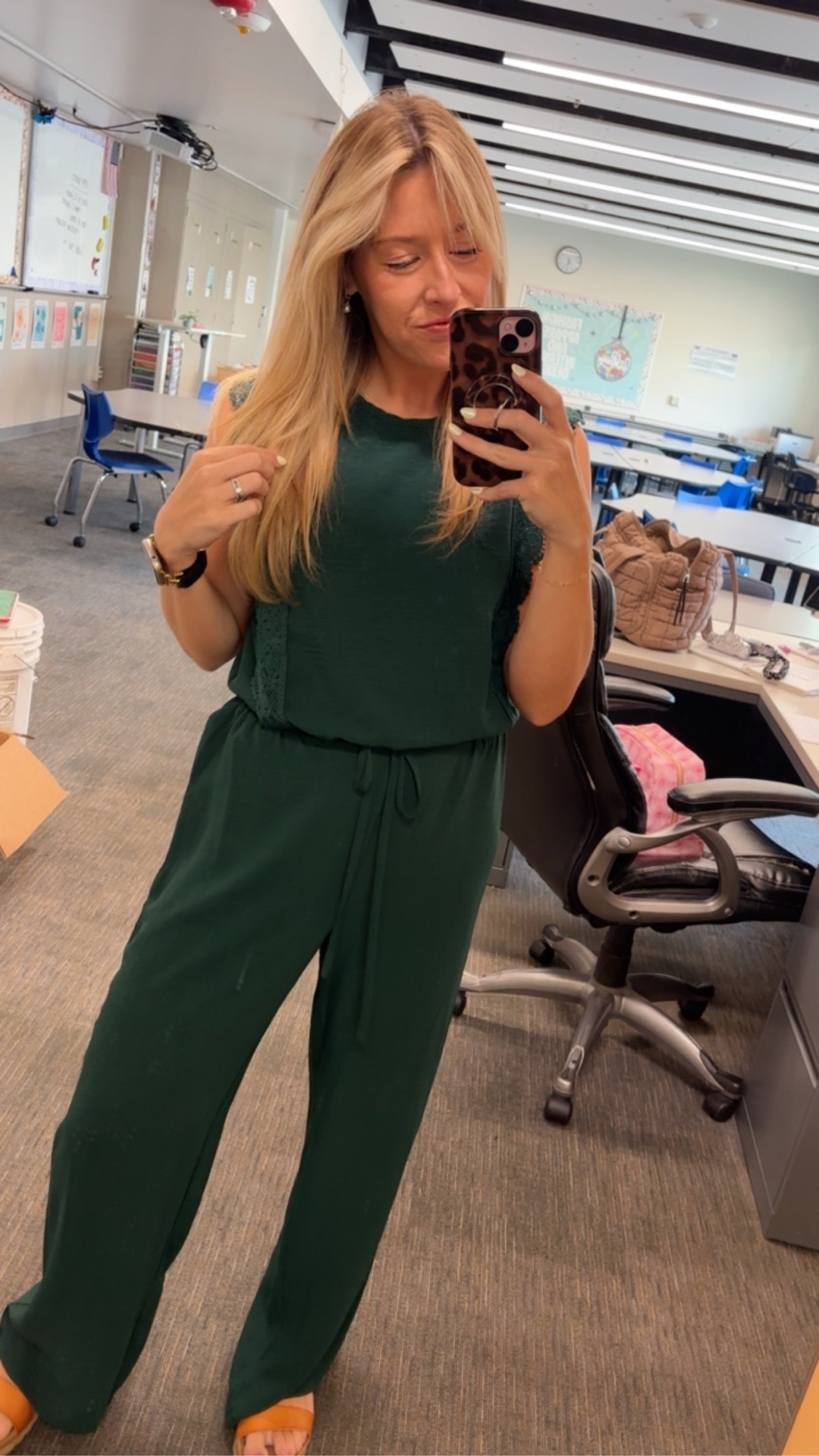 I love a two piece set - especially with flowy + elastic pants

#teacherclothes #teacheroutfit #teacher

#LTKootd #LTKmomlife