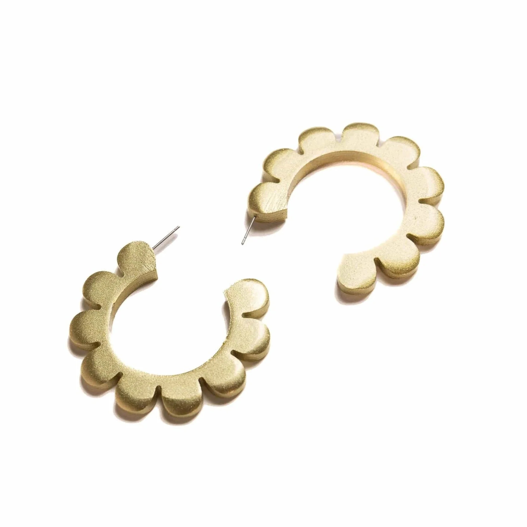 Gold Flower Outline Hoops | Sunshine Tienda