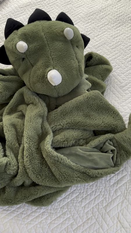 cute kids’ gift idea alert! this wearable blanket is SO cute & available in several different animals - green dinosaur, bunny, pink dinosaur, and unicorn - so soft & only $20! Easter gift idea

#LTKhome #LTKkids #LTKfamily