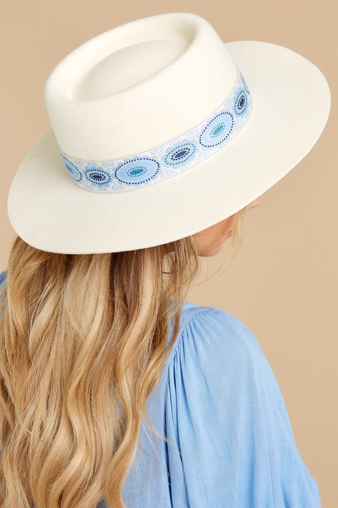 Azure Lolita Hat | Red Dress 