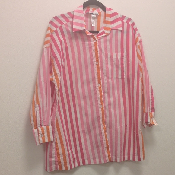 Effortless Style and Comfort with Our Vibrant Striped Beach Riot Top | Poshmark