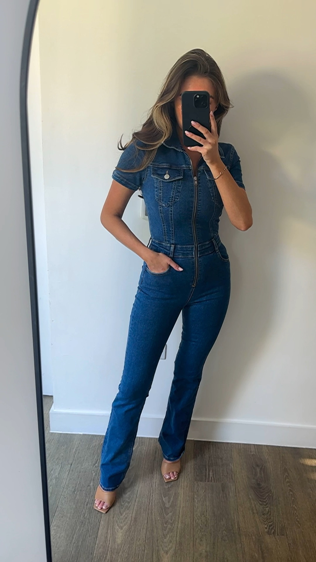 denim jumpsuit 

denim | spring outfits | summer outfit | jumpsuit | pull&bear 

#LTKeurope #LTKunder50 #LTKstyletip