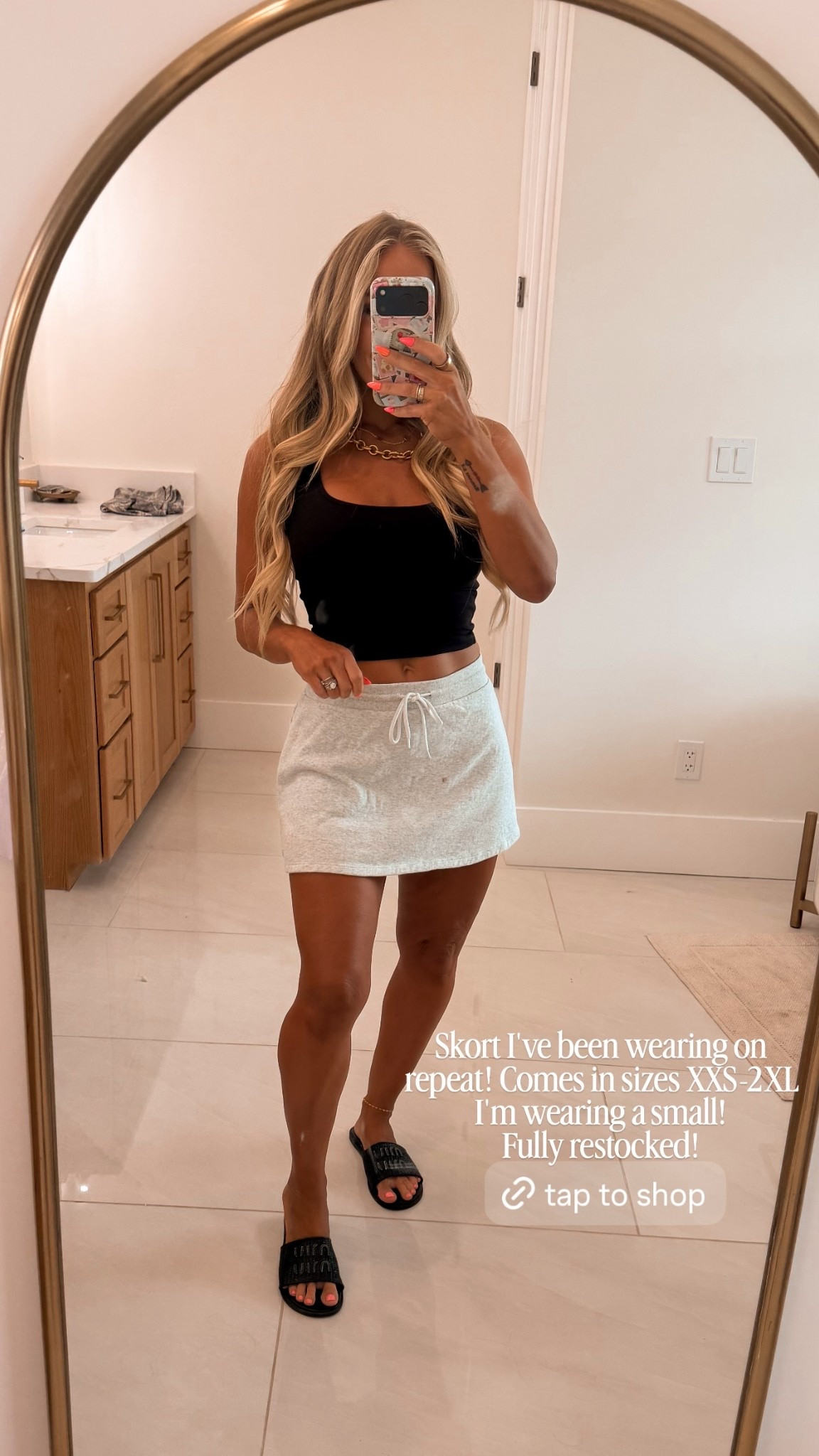 Skort I've been wearing on repeat! Comes in sizes XXS-2XL I'm wearing a small!
Fully restocked!