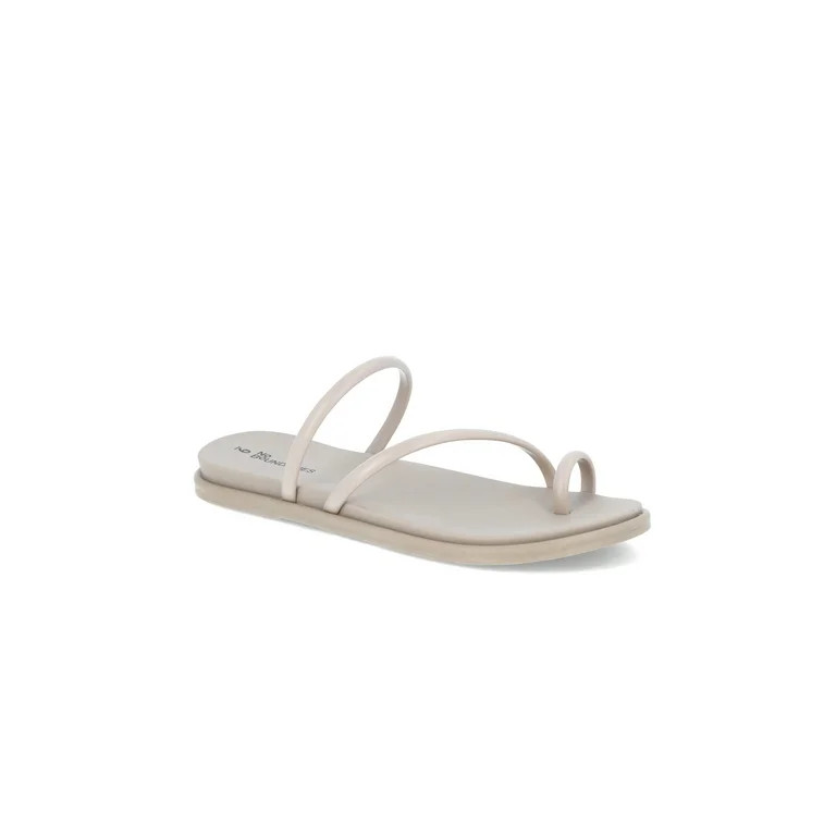 No Boundaries Strappy Toe Loop Sandals, Women's | Walmart (US)