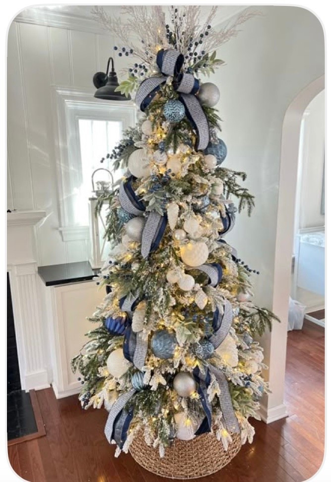 My favorite flocked Christmas Tree

#LTKHome #LTKCyberWeek #LTKHoliday