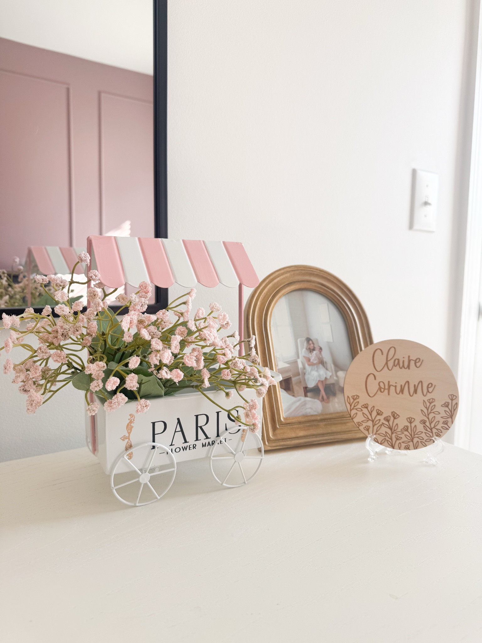 The cutest little girls room decor. 

Nursery, girls room, decor, floral, spring decor