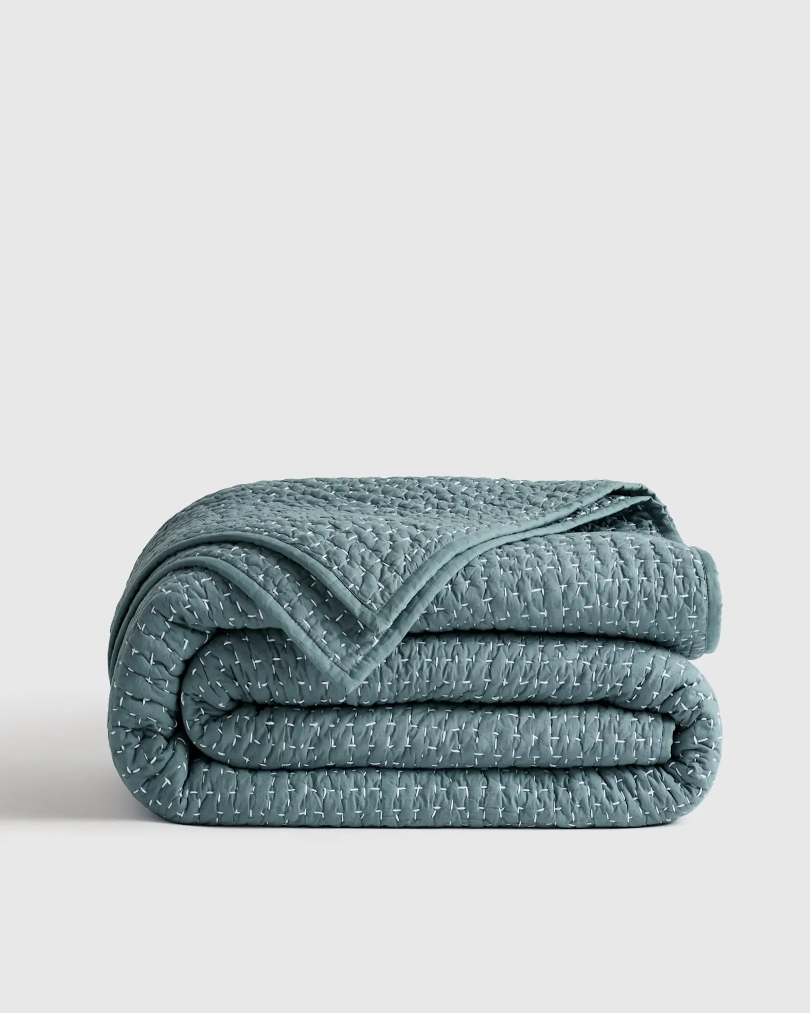 Organic Cotton Hand Stitched Quilt | Quince