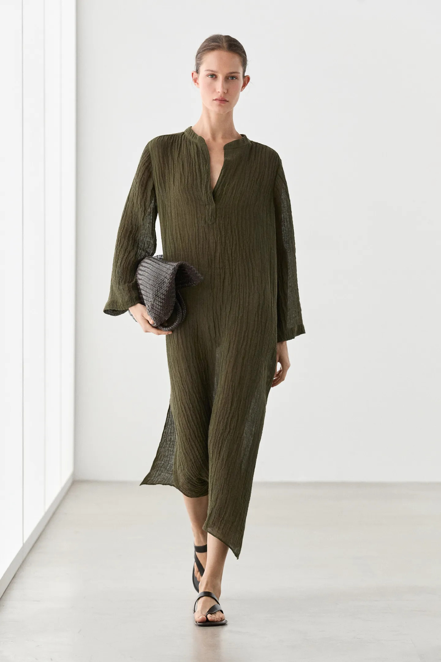 Linen blend waffle-knit shirt dress | Massimo Dutti UK