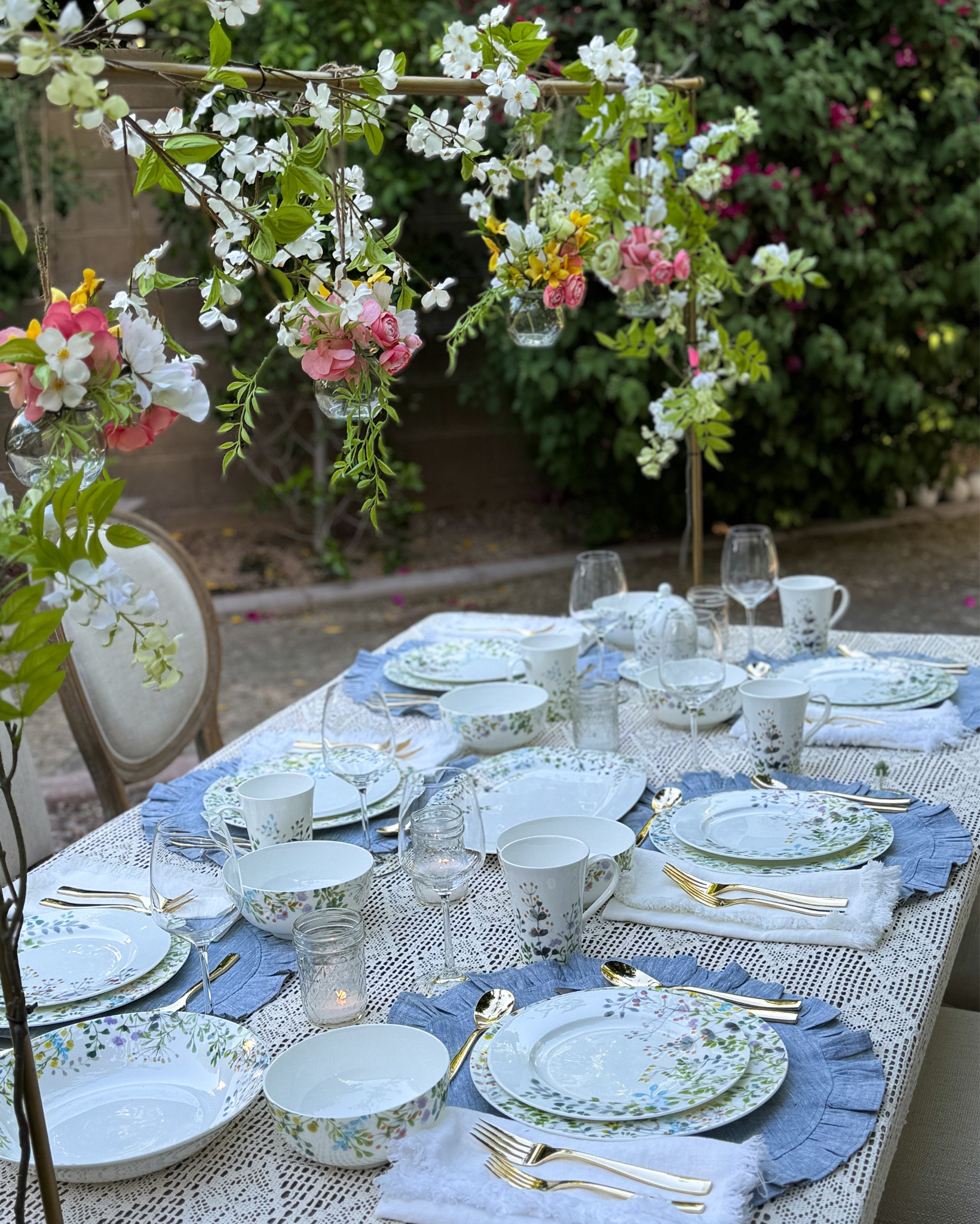 Spring is the perfect time for outdoor dining. Here is a garden lunch table featuring Mikasa’s Tivoli Garden dishes, Delano flatware and Melody glasses. 

spring tablescape, garden table, alfresco dining, outdoor entertaining

#LTKHome #LTKParties