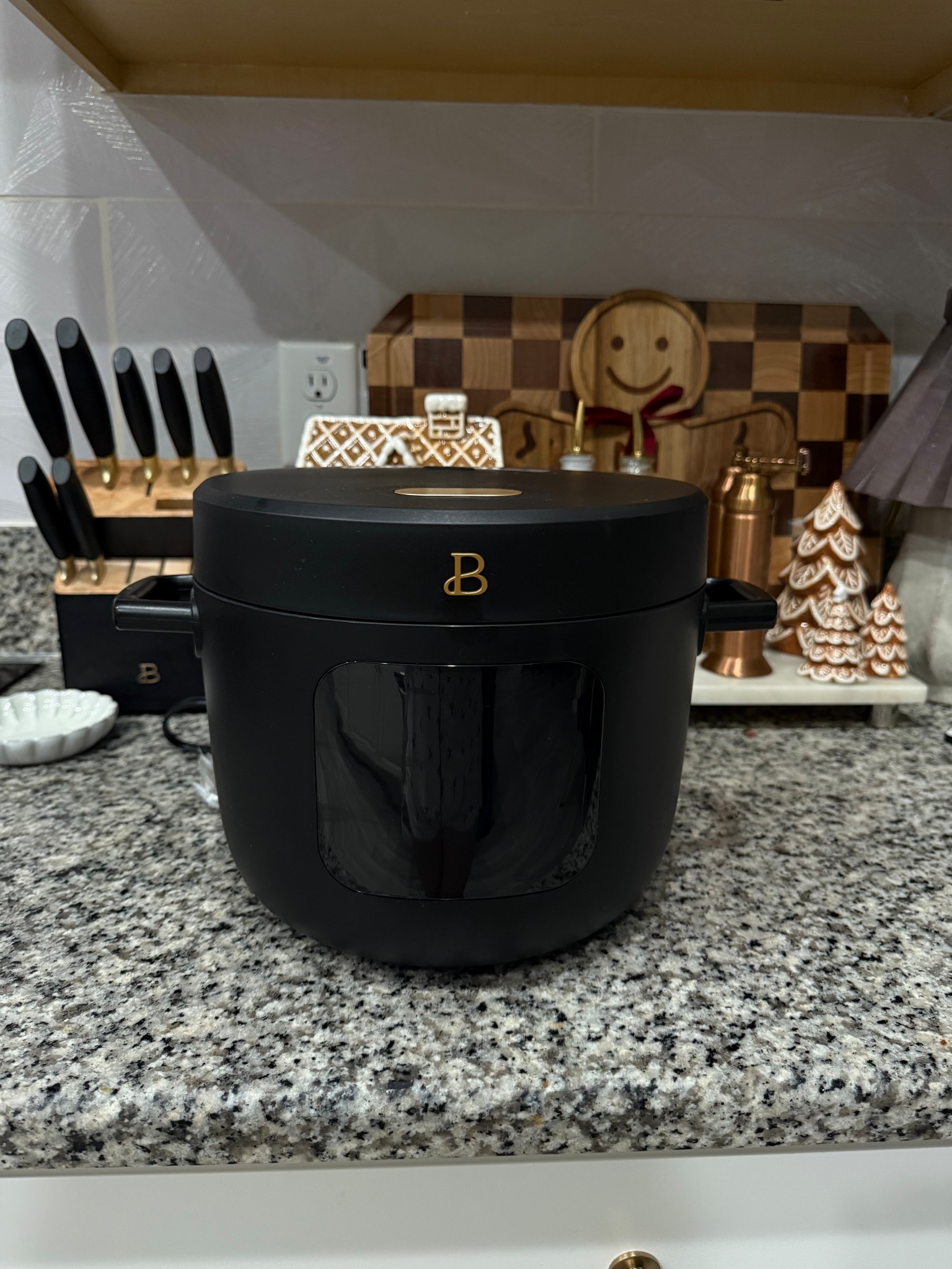 I was so excited when Beautiful by Drew came out with a rice cooker! It matches my other appliance 10/10 recommend! 

#ricecooker #kitchenapplaince #kitchenaesthic #homedecor #walmart #walmartfinds #beauitgulbydrew 

#LTKHoliday #LTKCyberWeek #LTKGiftGuide