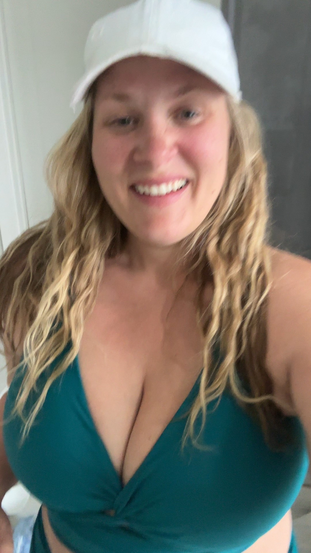 Very flattering and supportive bikini for my curvier and full chested body. Makes me feel cute, and excited to go swimming with the kids. 

True to size! I’m in size 16!

Tip - cross the straps in the back for even more support!

#curvy #swimsuit


#LTKMidsize #LTKPlusSize #LTKSwim