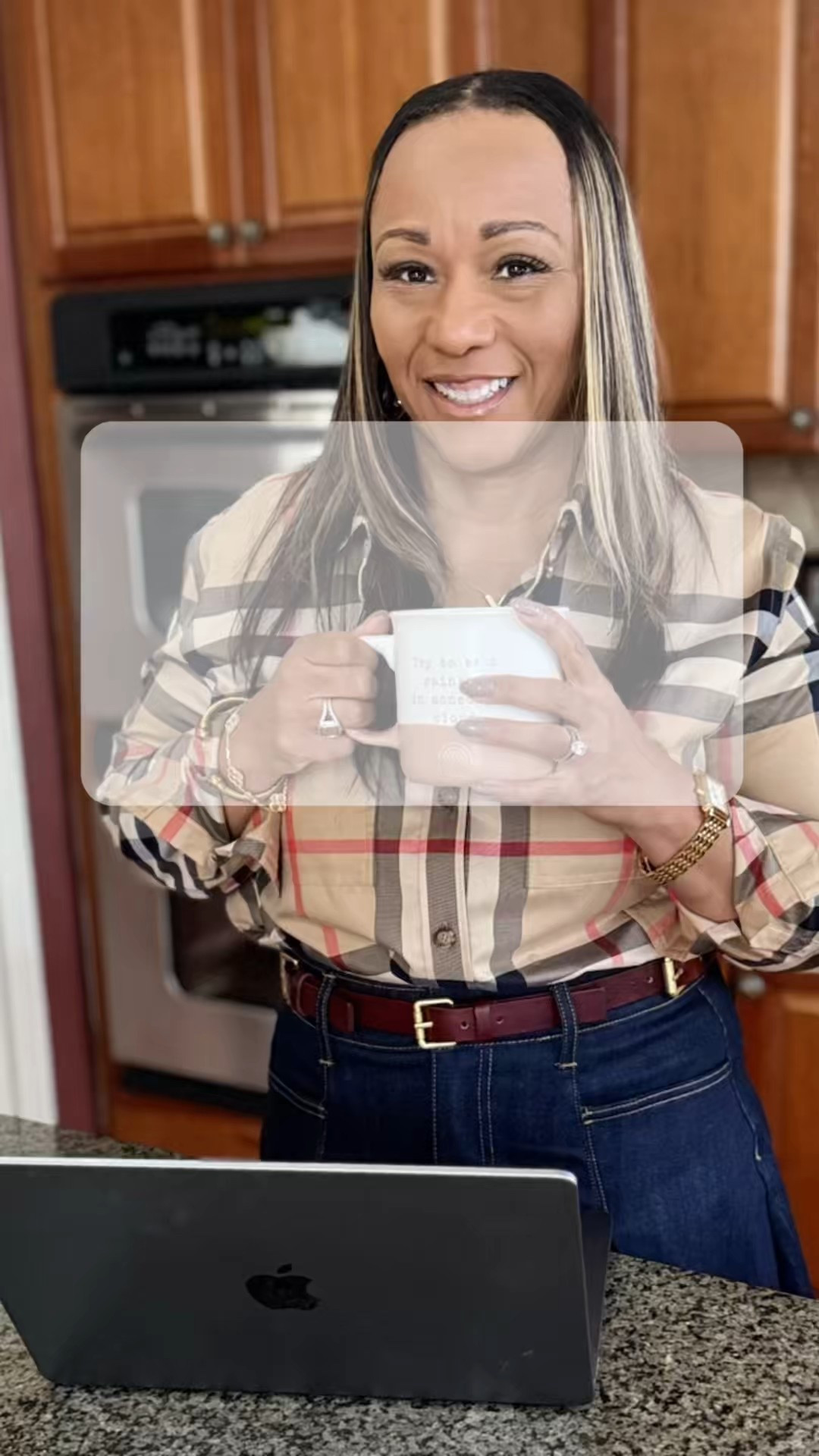 Make today a great day
#highlowfashion
Outfit: 
Belt & Skirt #zara
Top: #Burberry 

#LTKootd #LTKHoliday #LTKOver40