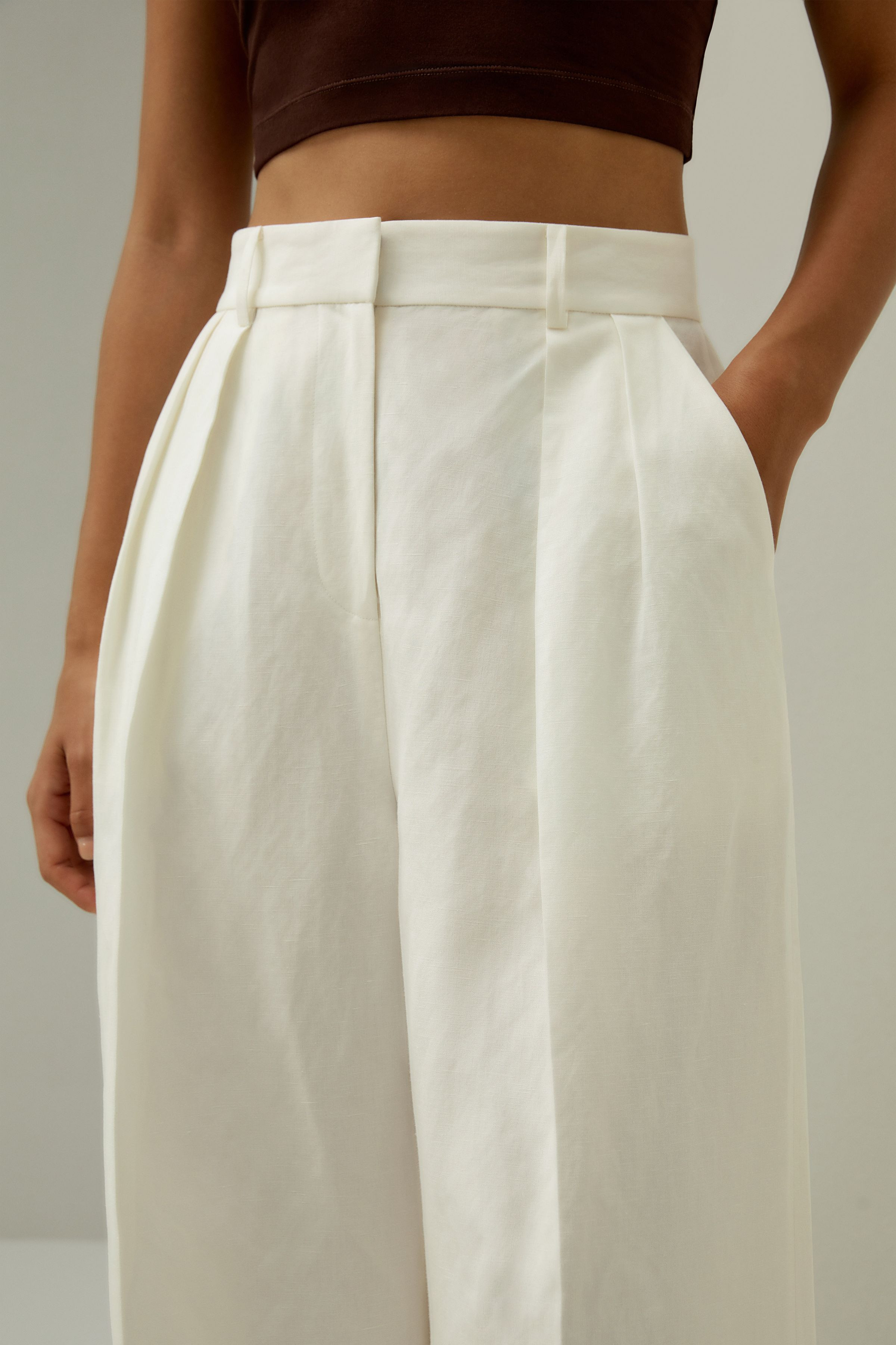 Front-Pleated Silk-Linen Blend Trousers | LilySilk