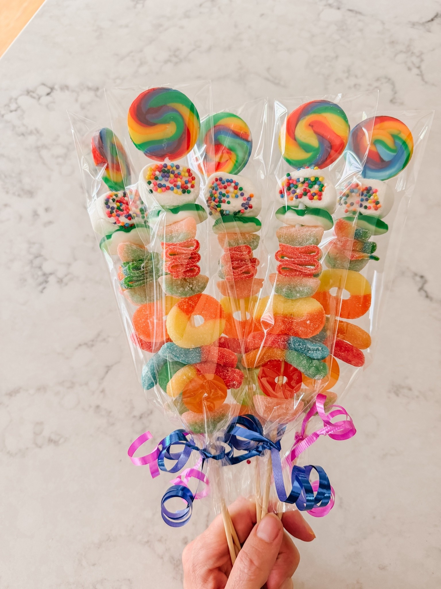 The perfect kids party favor. Make ahead, exact head count, easy grab and go! Themes are colors are endless!

#LTKmomlife #LTKKids