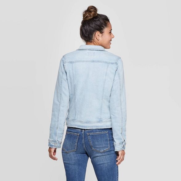 Women's Essential Freeborn Denim Jacket - Universal Thread™ Light Wash | Target