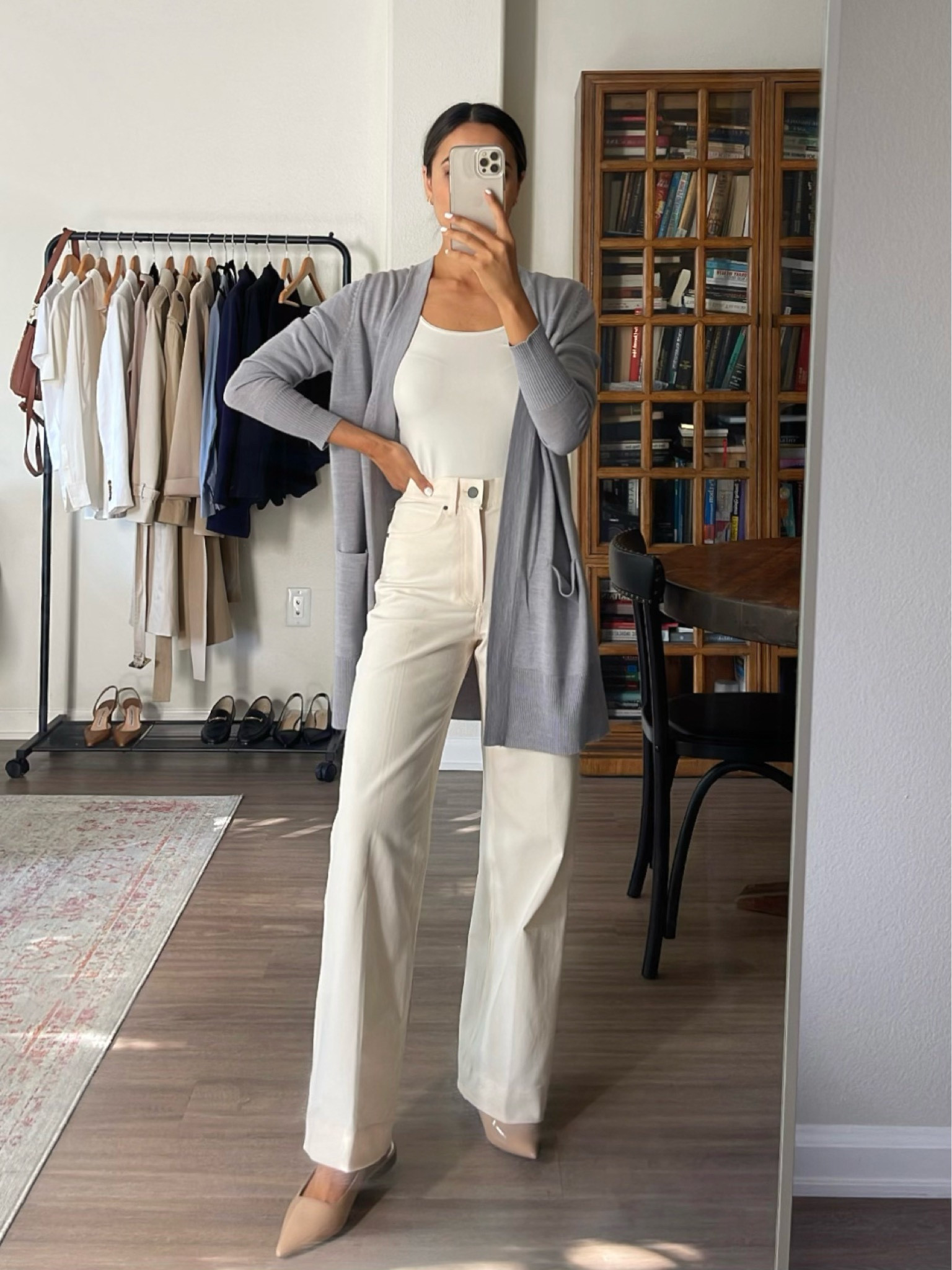 Business casual transitioning to spring / work outfit 

Cardigan xs 
Tank xs 
White jeans 0P

Smart casual / teacher outfit 

#LTKstyletip #LTKworkwear #LTKunder100